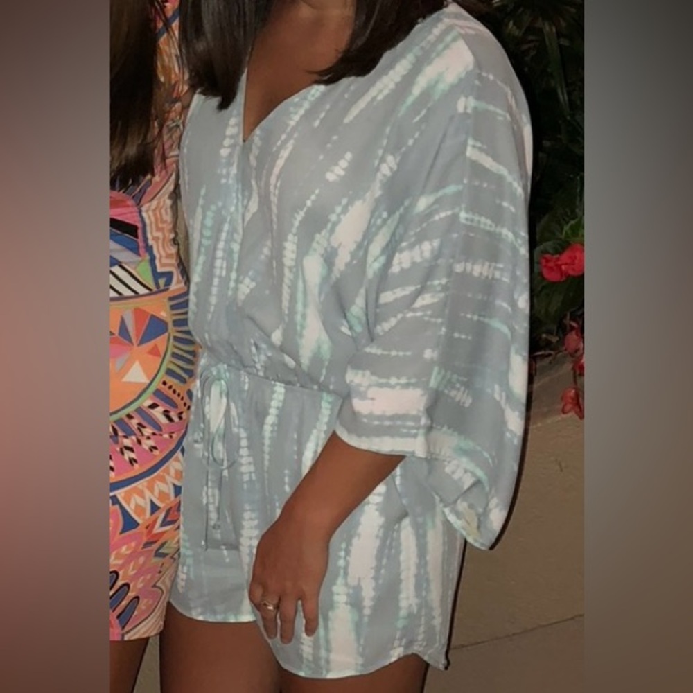 Romper - Picture 2 of 2